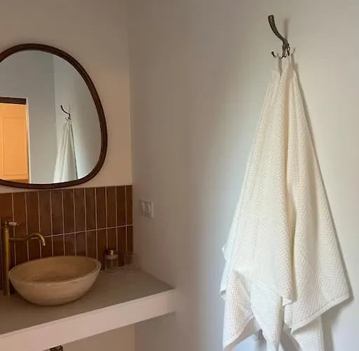 Willa Neuve Castillon-du-Gard